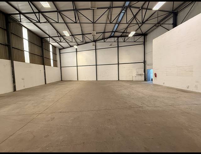 510M² WAREHOUSE TO LET IN RIVERGATE